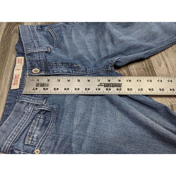 (3/$35) Mossimo Size 7 Low Rise Cuffed Embroidered Cropped Denim Blue Jeans - Picture 9 of 10